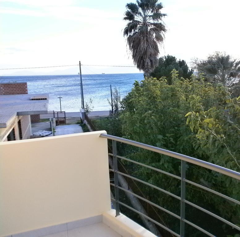 Artemis - Marina Apartments Evia Rum bild