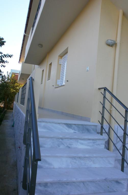 Artemis - Marina Apartments Evia Rum bild